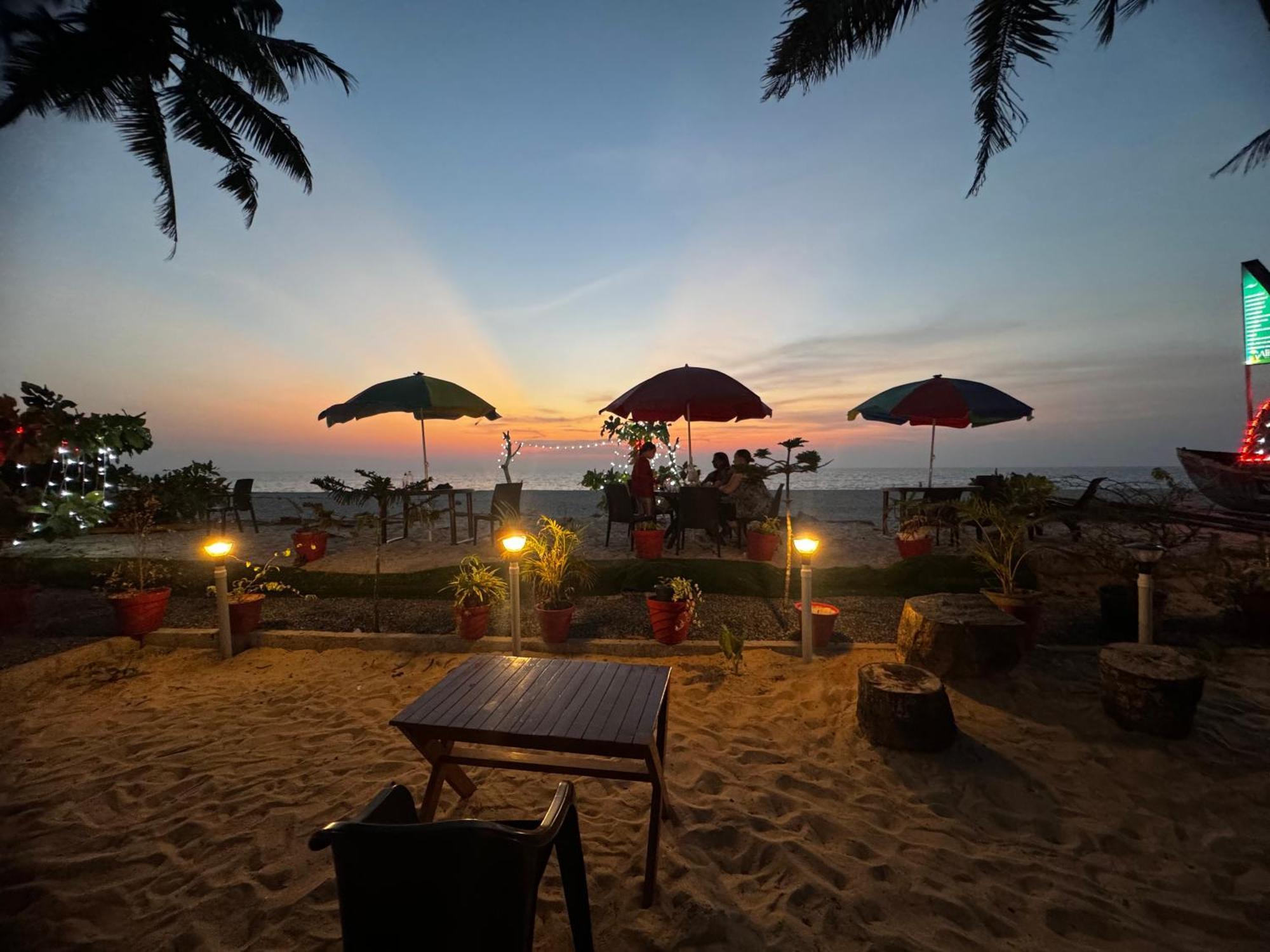 Alivious Beach Homestay Alappuzha Exterior photo